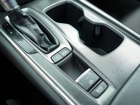 Used 2020 Honda Accord Sport image 23