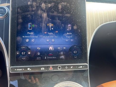 Used 2023 Mercedes-Benz C 300 Sedan image 10