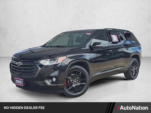 Used 2019 Chevrolet Traverse Premier w/ Redline Edition AWD/4WD image 1