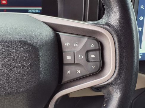 Used 2023 Ford Bronco Wildtrak image 35