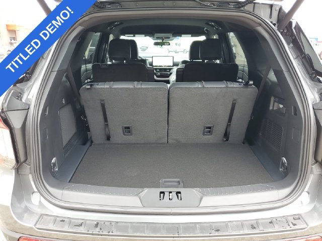 Used 2027 Ford Explorer ST-Line AWD/4WD image 7
