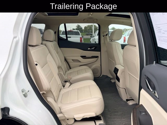 Used 2020 GMC Acadia Denali w/ Denali Ultimate Package AWD/4WD image 10