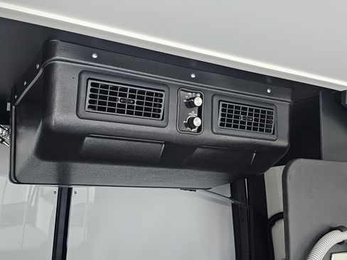 New 2024 Mercedes-Benz Sprinter 144 Cargo w/ Acoustic Package image 25