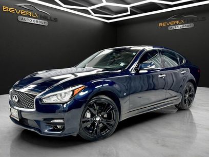 Used 2019 INFINITI Q70 Luxe