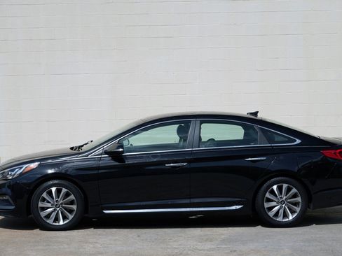 Used 2015 Hyundai Sonata Sport w/ Option Group 03 FWD image 42