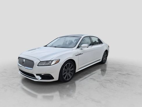 Used 2017 Lincoln Continental Reserve FWD image 4