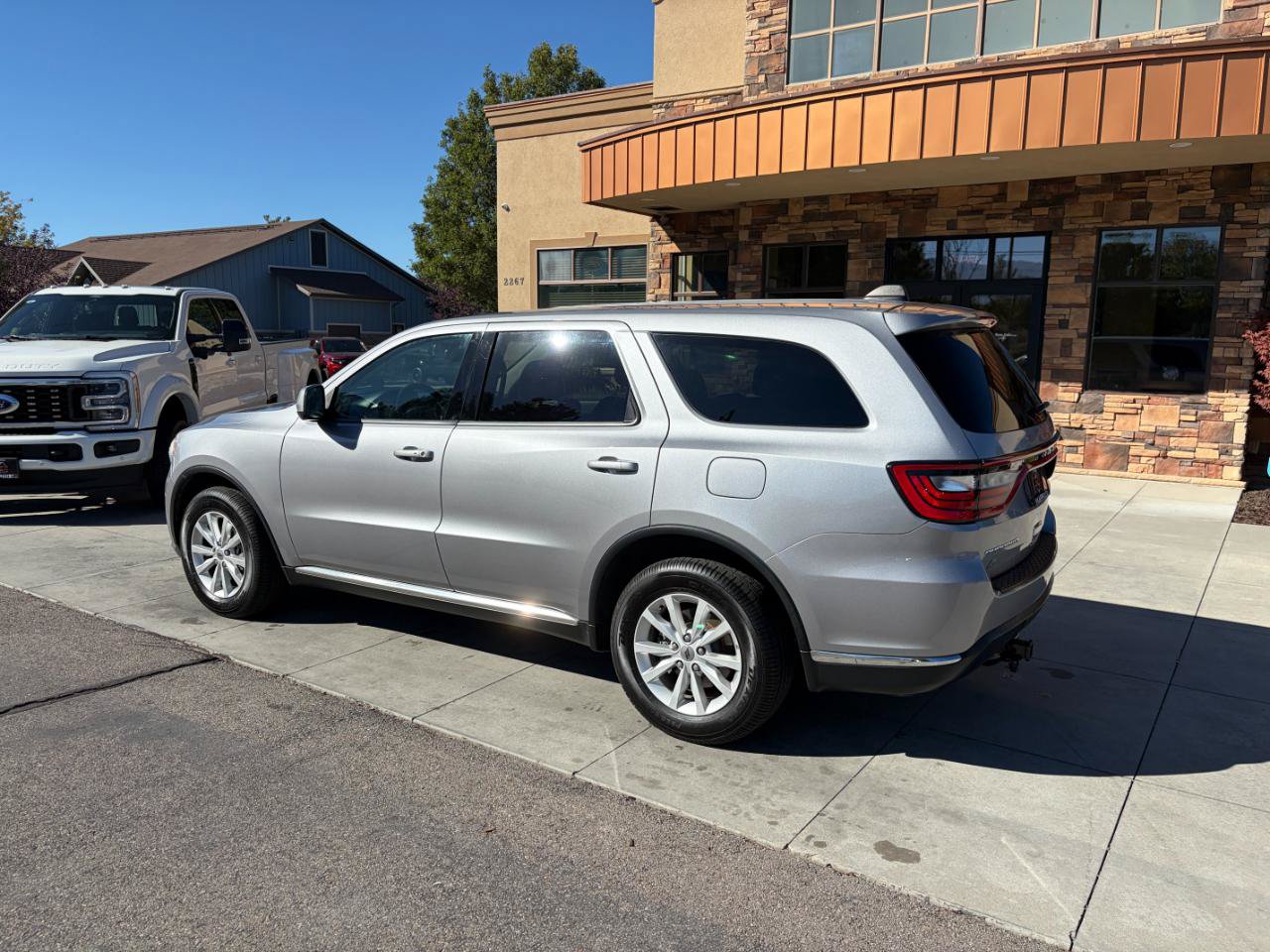 Used 2020 Dodge Durango SXT w/ 3rd Row Seating Group AWD/4WD image 25