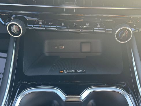 New 2026 Chevrolet Traverse LT w/ Driver Confidence Package image 14