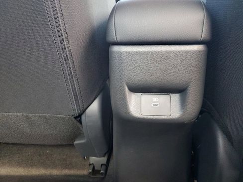 New 2025 Nissan Versa SV w/ Trunk Package image 30