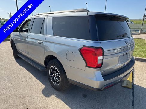 Used 2022 Ford Expedition Max XLT image 8