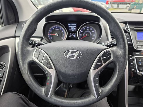 Used 2014 Hyundai Elantra GT FWD image 16