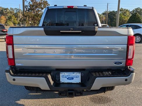 Certified 2022 Ford F350 Platinum w/ FX4 Off-Road Package image 5