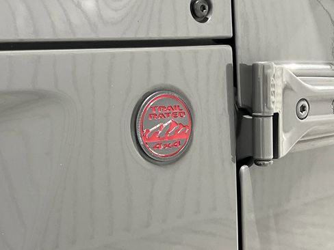 Used 2021 Jeep Gladiator Rubicon image 31