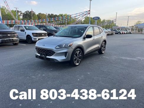 Used 2022 Ford Escape SE w/ SE Sport Appearance Package FWD image 34