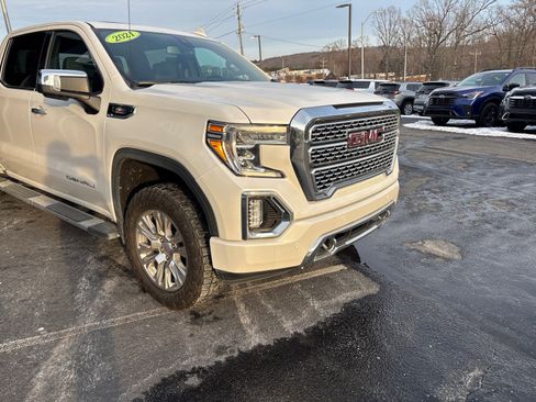 Certified 2021 GMC Sierra 1500 Denali w/ Driver Alert Package II image 6