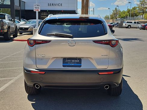 Used 2024 MAZDA CX-30 AWD 2.5 S w/ Select Sport Pkg image 4