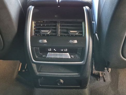 Certified 2022 BMW X5 xDrive40i w/ Premium Package AWD/4WD image 18
