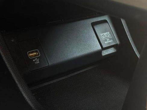 Used 2021 Honda HR-V LX image 23