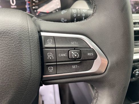 Used 2024 Jeep Compass Limited AWD/4WD image 27