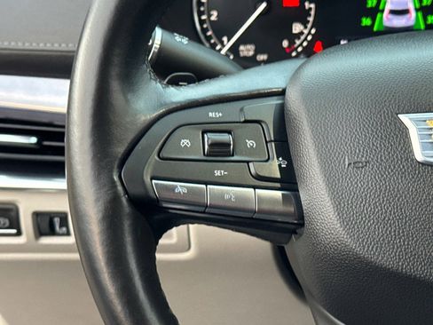 Used 2022 Cadillac XT4 Luxury image 6