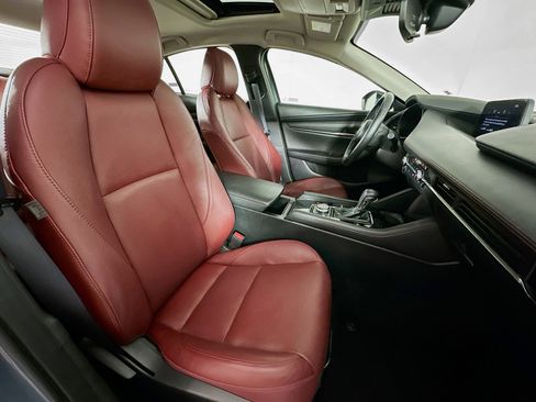 Used 2024 MAZDA MAZDA3 s image 29