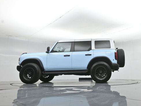 Certified 2025 Ford Bronco Heritage Edition image 53