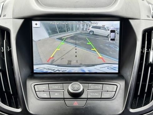 Used 2018 Ford Escape SEL image 27