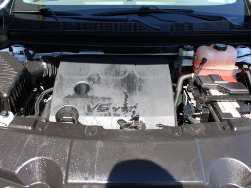Used 2020 Chevrolet Traverse LT w/ Driver Confidence II Package image 52