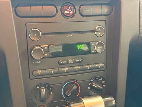 Used 2008 Ford Mustang Coupe RWD image 14