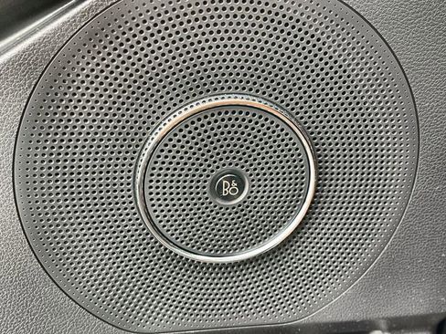 Used 2023 Ford Expedition Limited image 30