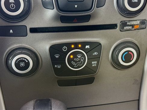 Used 2014 Ford Edge SE w/ Equipment Group 101A FWD image 17
