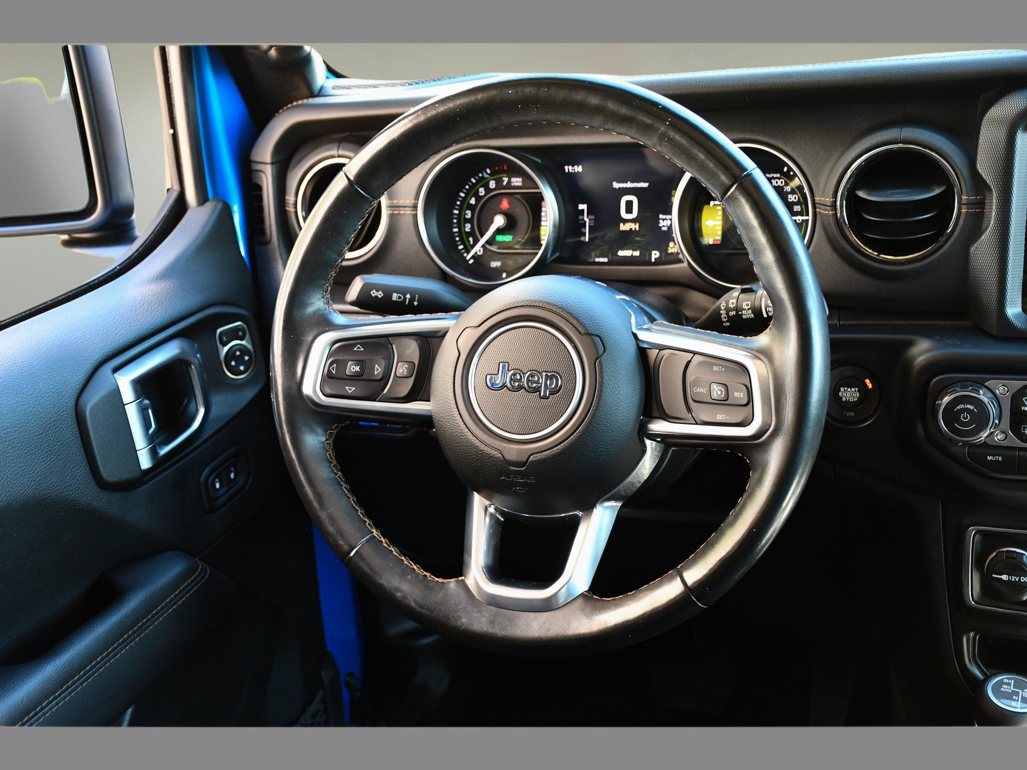 Used 2022 Jeep Wrangler Unlimited Sahara AWD/4WD image 18