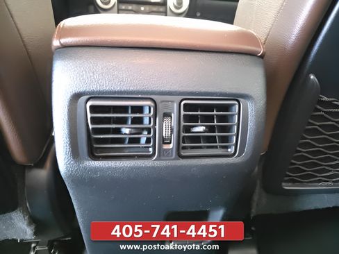 Used 2022 Toyota 4Runner Limited AWD/4WD image 23