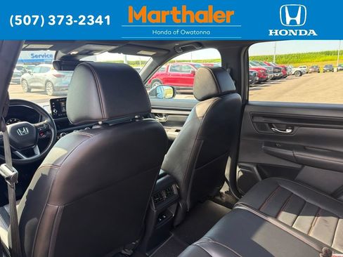 Used 2025 Honda CR-V Sport-L image 14