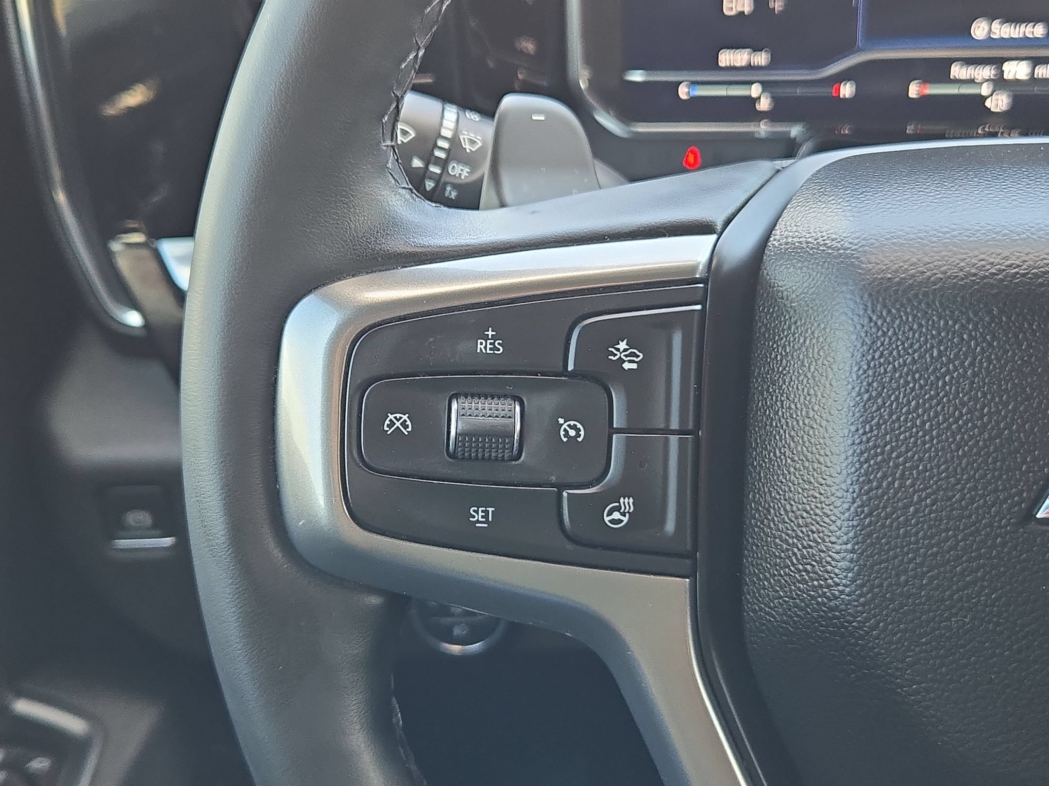 Certified 2025 Chevrolet Silverado 1500 RST w/ Convenience Package II AWD/4WD image 20