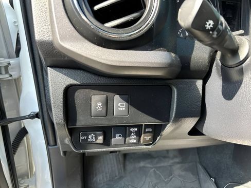 Used 2021 Toyota Tacoma TRD Pro AWD/4WD image 20