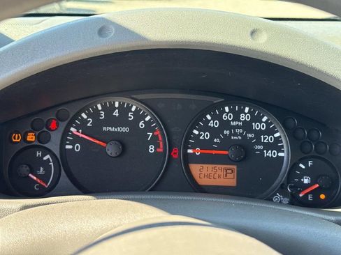 Used 2021 Nissan Frontier SV image 29