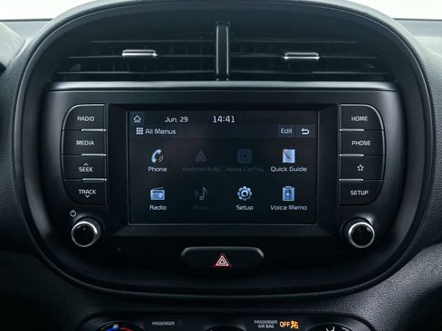 Used 2020 Kia Soul LX FWD image 17