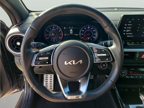 Used 2024 Kia Forte GT-Line w/ GT-Line Premium Package image 27