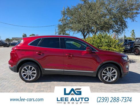 Used 2019 Lincoln MKC Select w/ Select Plus Package image 2