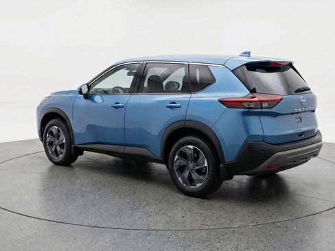 Used 2025 Nissan Rogue SV FWD image 6