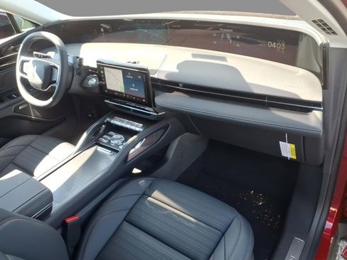 New 2026 Lincoln Nautilus Reserve w/ Jet Appearance Package AWD/4WD image 12