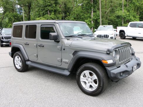 Used 2021 Jeep Wrangler Unlimited Sport w/ Sun And Sound Package AWD/4WD image 9