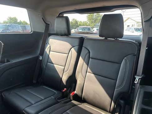 Used 2021 GMC Acadia AT4 w/ GMC Pro Grade Package AWD/4WD image 26