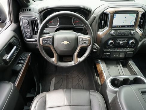 Used 2022 Chevrolet Silverado 1500 High Country image 20
