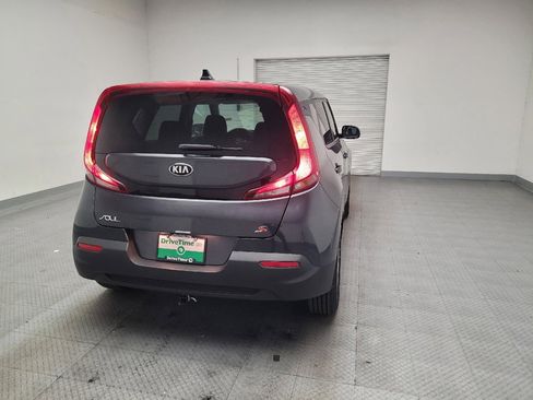 Used 2020 Kia Soul S image 7