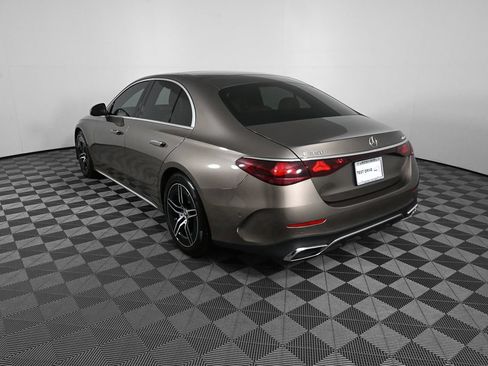 Certified 2025 Mercedes-Benz E 350 4MATIC Sedan image 4