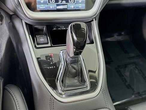 Certified 2023 Subaru Outback Limited image 10