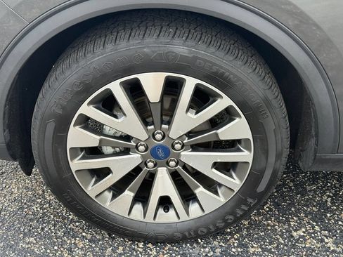 Used 2020 Ford Escape Titanium AWD/4WD image 35