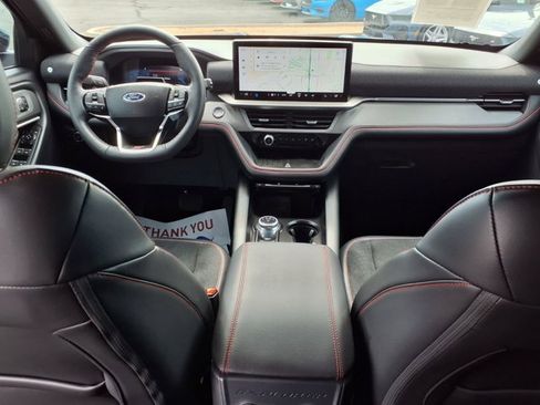 Certified 2025 Ford Explorer ST AWD/4WD image 19